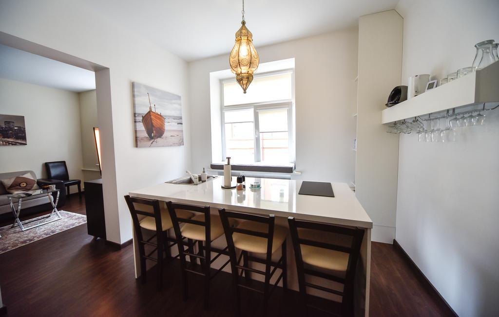 Downtown Apartment Klaipeda Bagian luar foto
